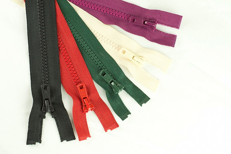 Black No. 5 chunky open-end zip