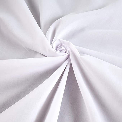 White plain polycotton fabric, 65% polyester 35% cotton
